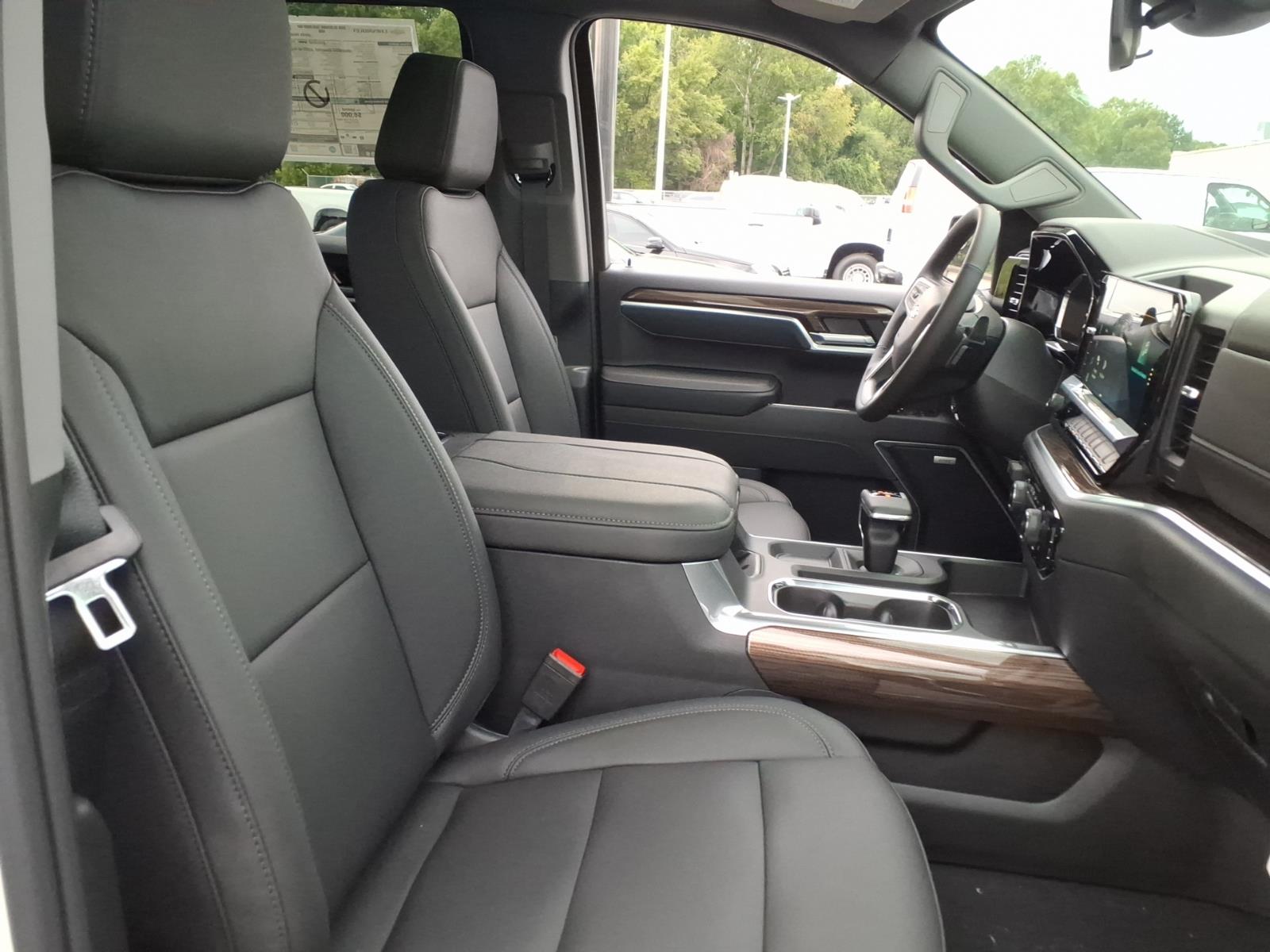 ChevroletSilverado 150015