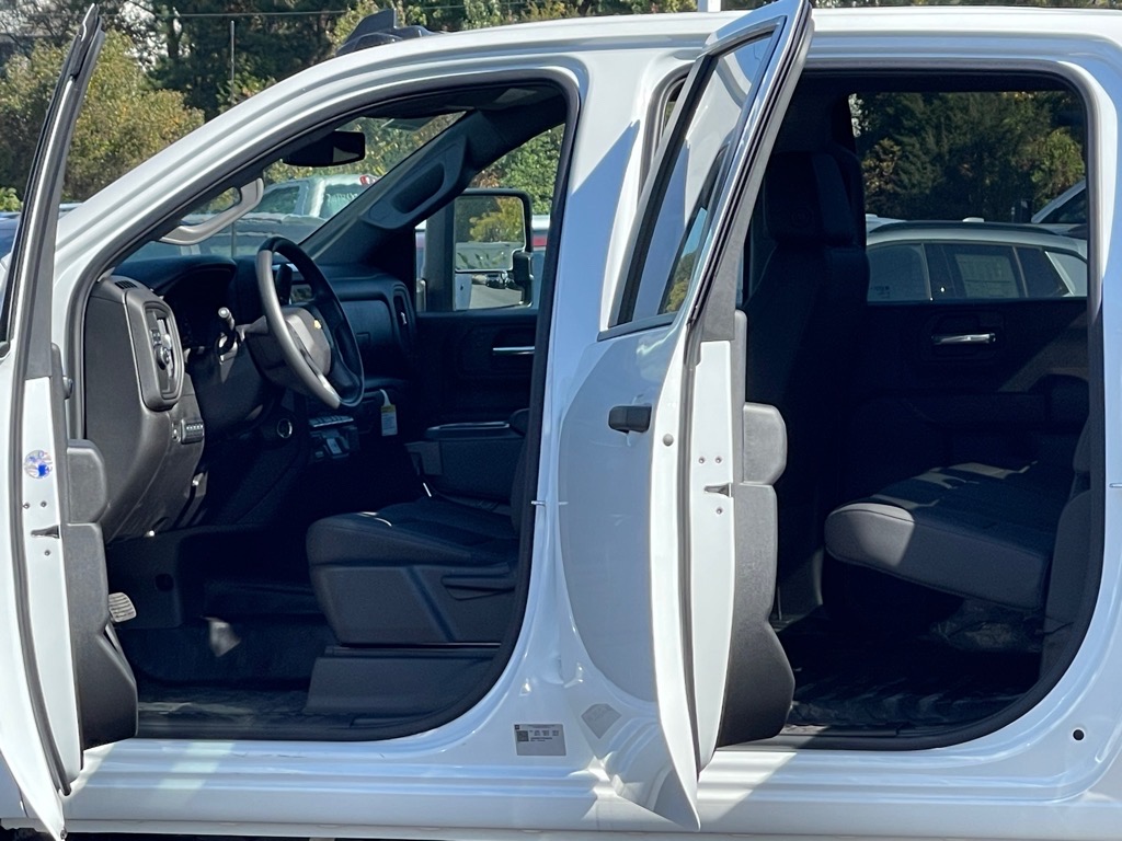 ChevroletSilverado 3500 HD Chassis16