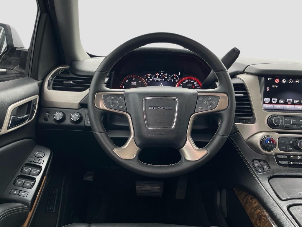 GMCYukon17