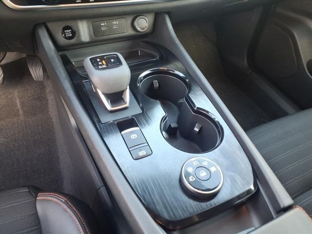 NissanRogue18