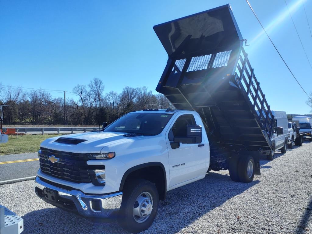 ChevroletSilverado 3500 HD CC18