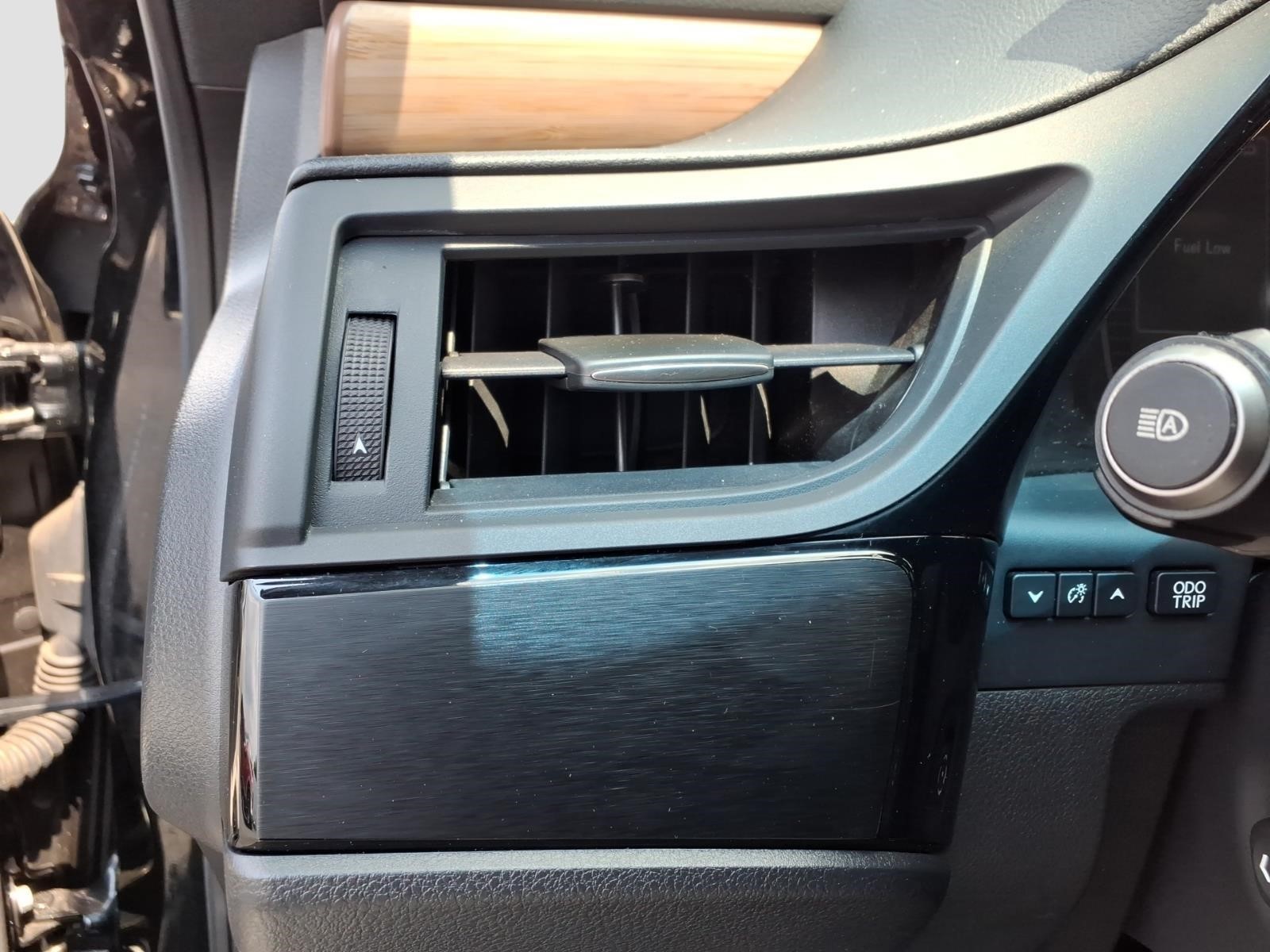 LexusES 35019