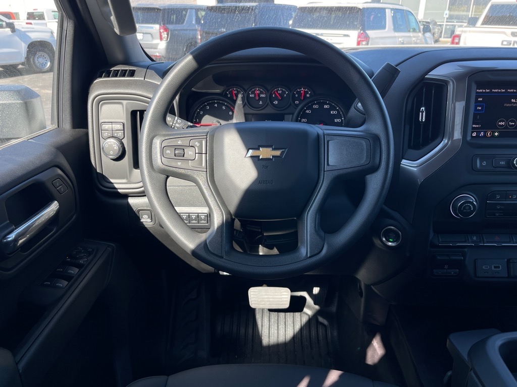 ChevroletSilverado 3500 HD Chassis19