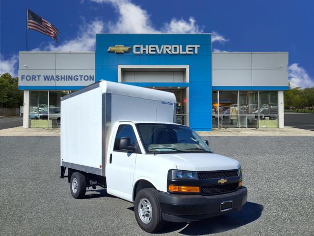 2025 Chevrolet Express Work Van Cutaway