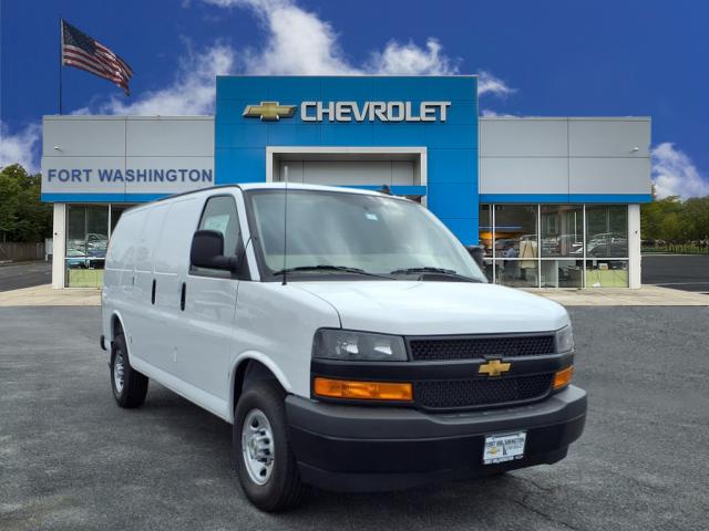 2025 Chevrolet Express Work Van Cargo