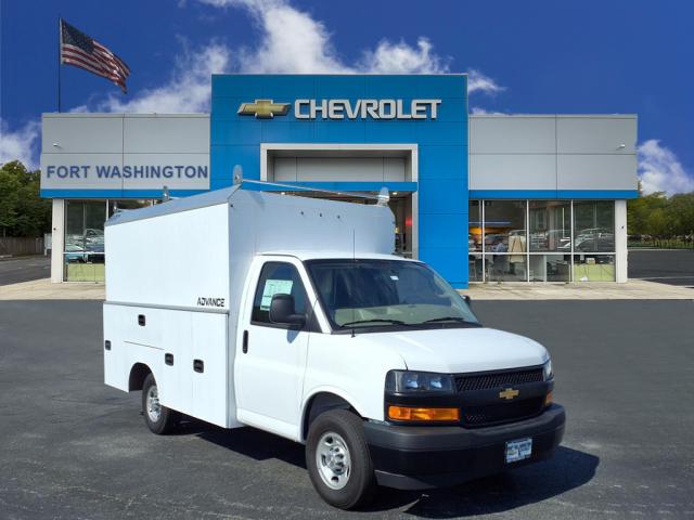 2025 Chevrolet Express Work Van Cutaway