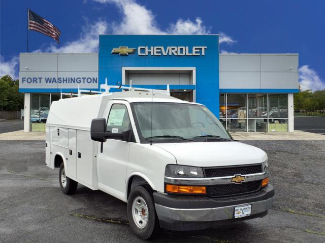 2024 Chevrolet Express Work Van Cutaway