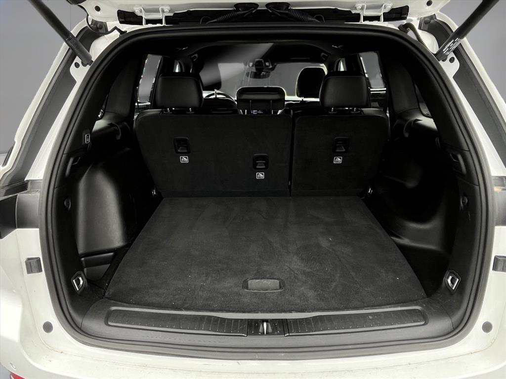 JeepGrand Cherokee21