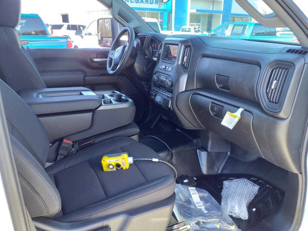 ChevroletSilverado 3500 HD CC25