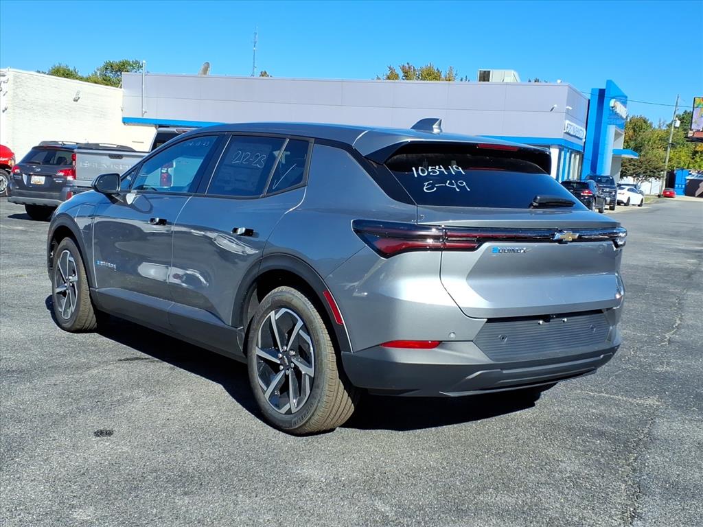 ChevroletEquinox EV2