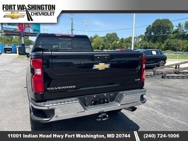 ChevroletSilverado 2500HD4
