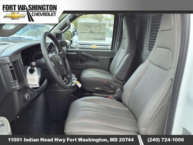 2025 Chevrolet Express Work Van Cargo