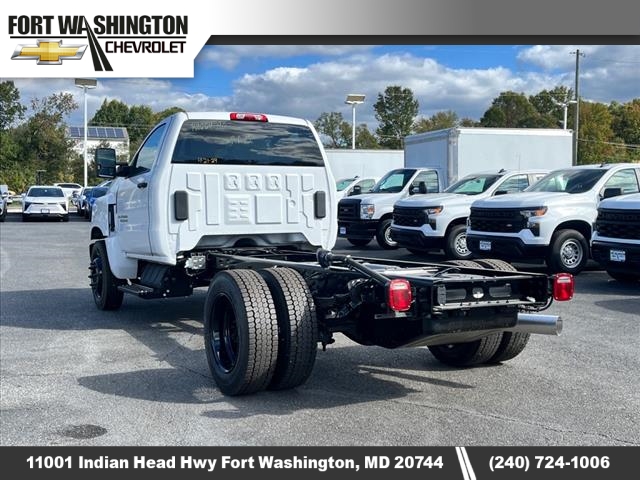 2024 Chevrolet Silverado Chassis Cab Work Truck