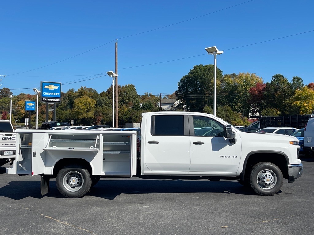 ChevroletSilverado 3500 HD Chassis5