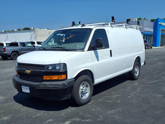 2025 Chevrolet Express Work Van Cargo