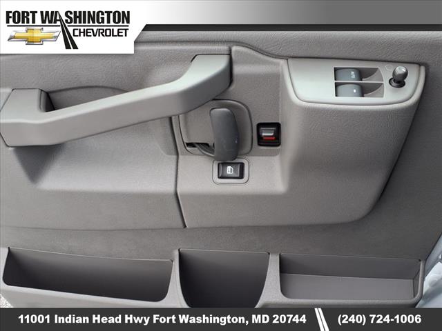 2025 Chevrolet Express Work Van Cargo