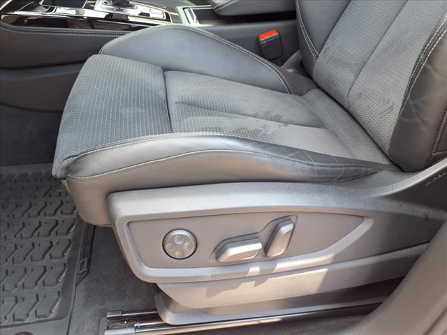 2022 Audi SQ5 3.0T quattro Premium Plus