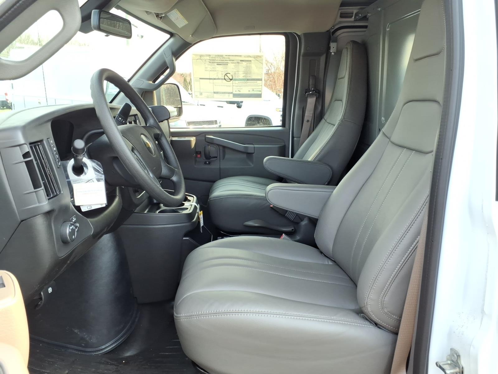ChevroletExpress9