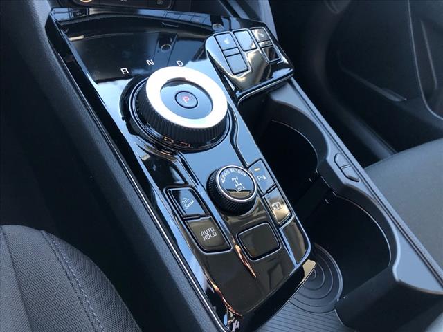 2025 Kia Sportage Hybrid LX