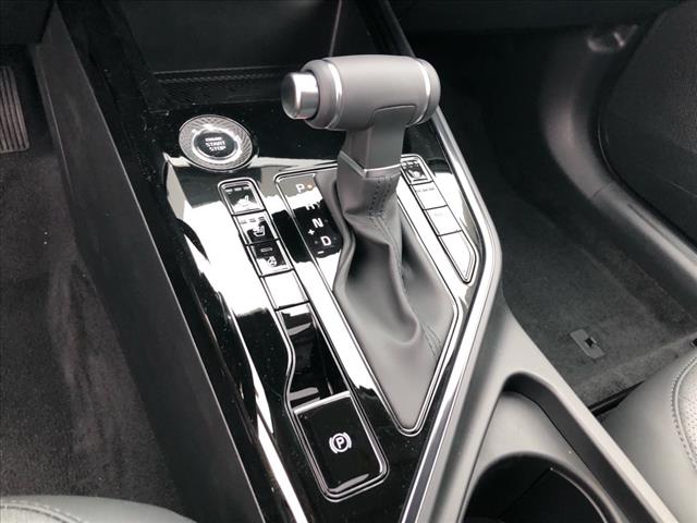2025 Kia Niro SX