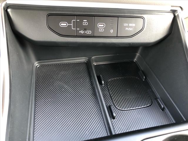 2025 Kia Carnival EX