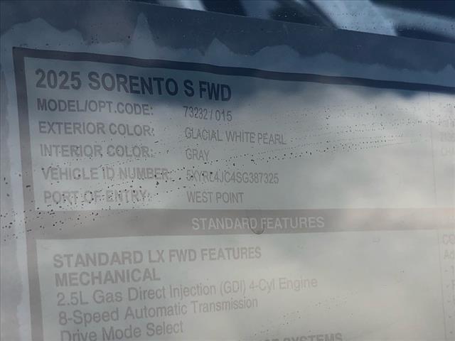 2025 Kia Sorento S