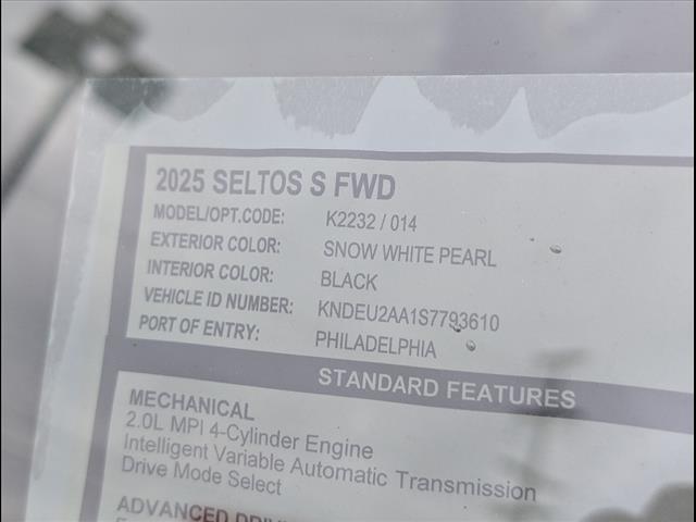 2025 Kia Seltos S