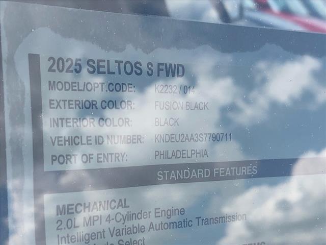 2025 Kia Seltos S