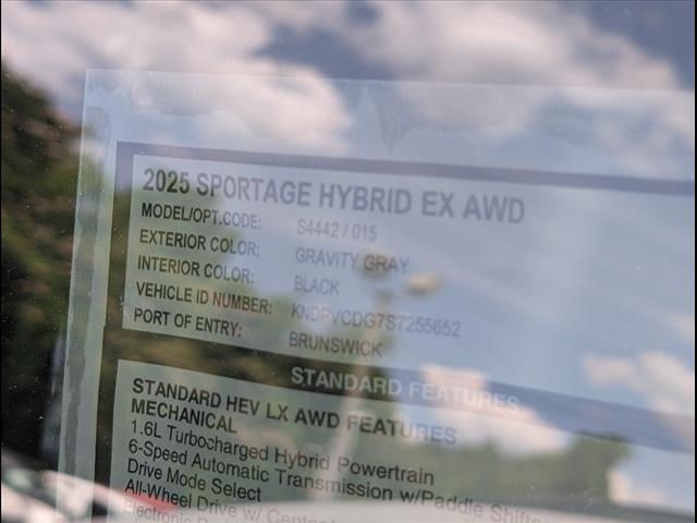 2025 Kia Sportage Hybrid EX