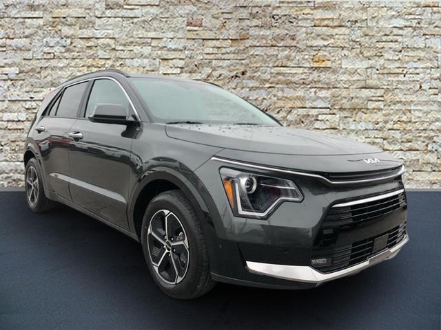 2025 Kia Niro SX