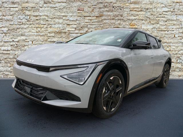 2025 Kia EV6 Wind