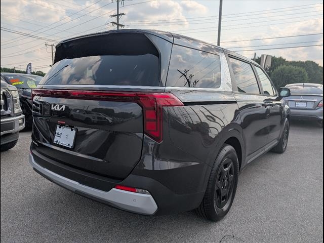 2025 Kia Carnival LXS