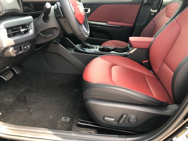 2025 Kia K4 GT-Line Turbo