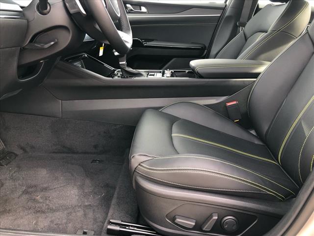 2025 Kia K5 GT
