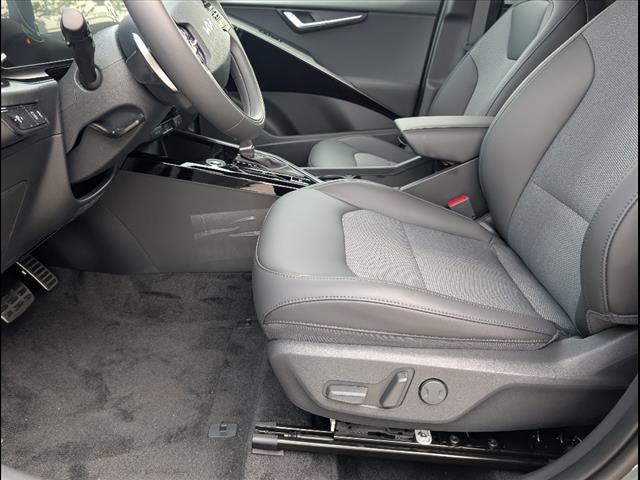2025 Kia Niro EX Touring