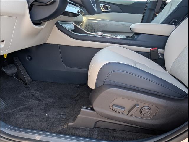 2025 Kia Carnival Hybrid EX