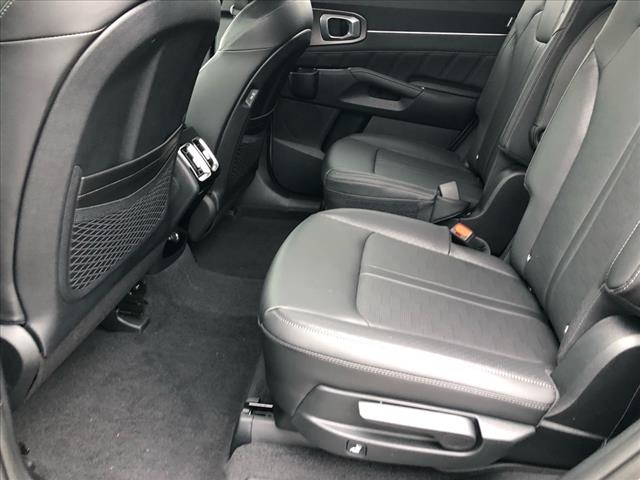 2025 Kia Sorento SX