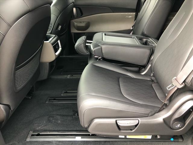 2025 Kia Carnival Hybrid EX