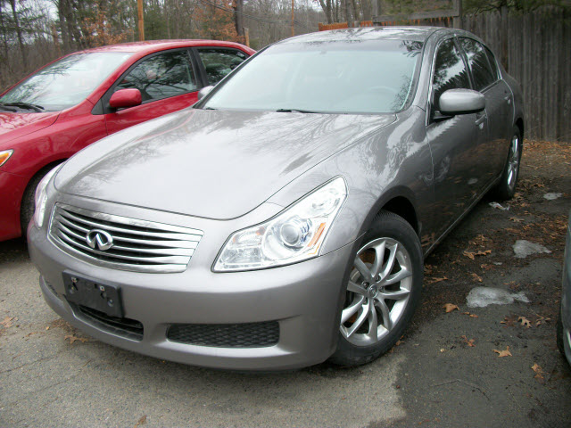 Preowned 2007 INFINITI G35 X for sale by Brown Body & Paint in Maynard, MA