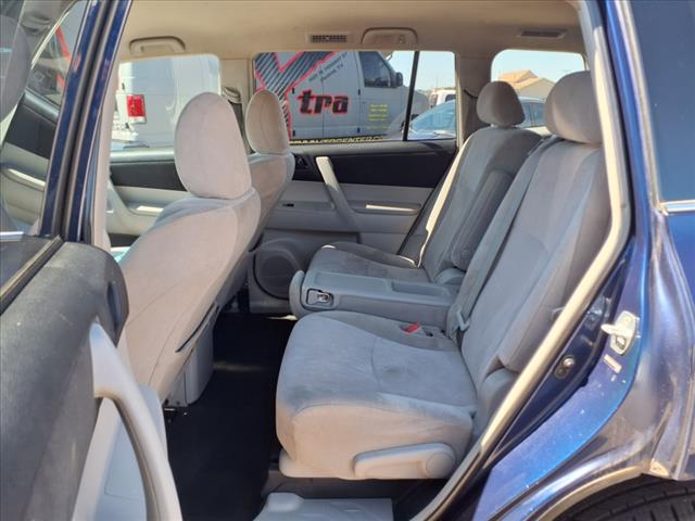 2011 Toyota Highlander Base