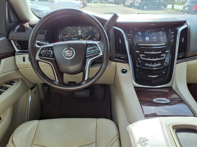 2015 Cadillac Escalade ESV Luxury