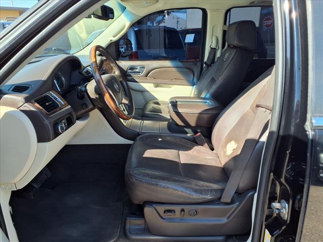 2011 Cadillac Escalade ESV Platinum Edition