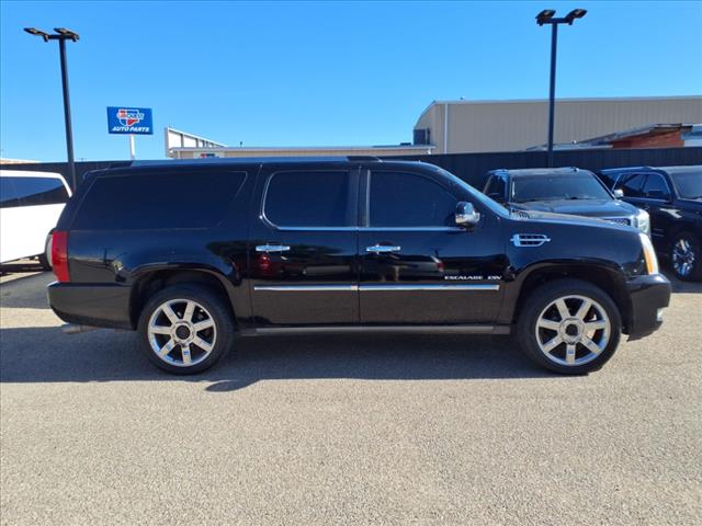 2011 Cadillac Escalade ESV Platinum Edition
