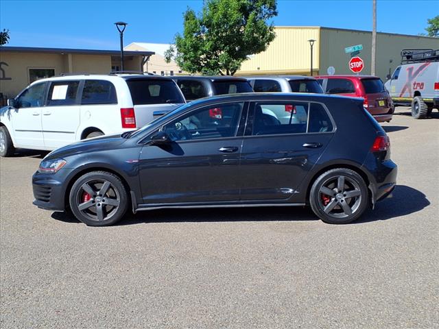 2017 Volkswagen Golf GTI Sport