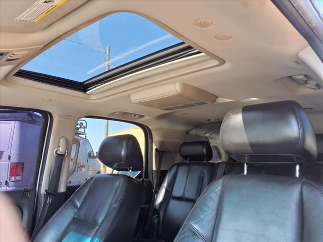 2010 Cadillac Escalade Luxury