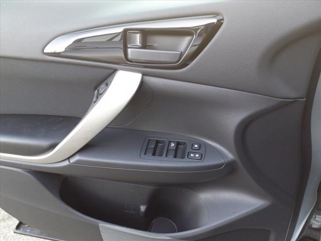 2025 Mitsubishi Eclipse Cross ES