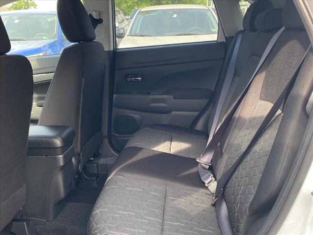 2025 Mitsubishi Outlander Sport ES