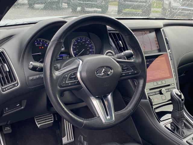 2017 INFINITI Q60 Red Sport 400