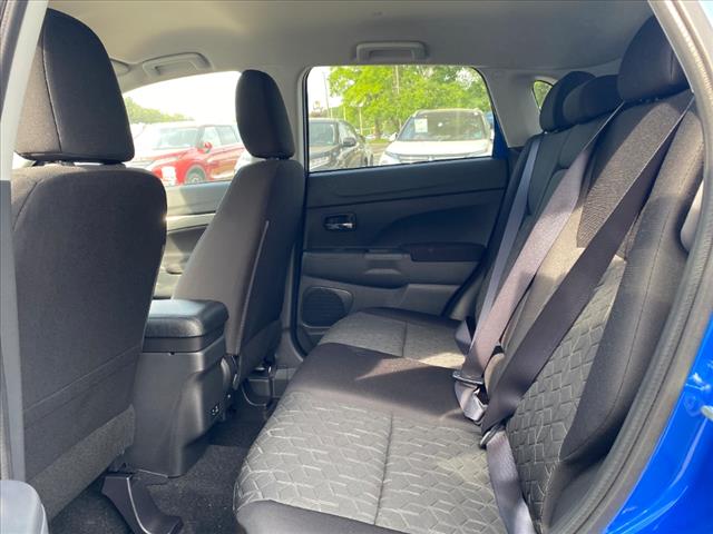 2025 Mitsubishi Outlander Sport LE