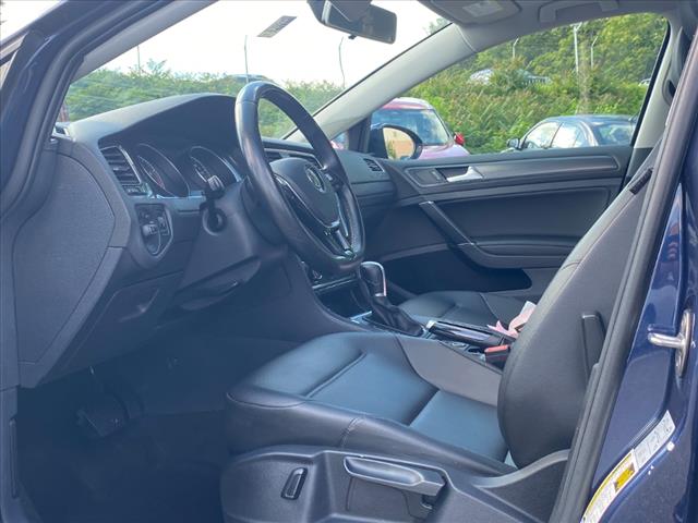 2018 Volkswagen Golf SportWagen SE